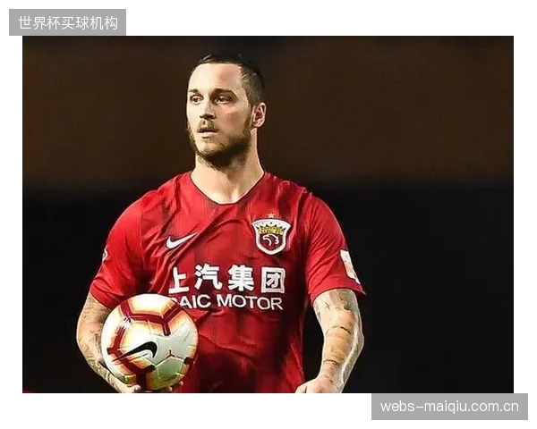 老将里姆以38岁高龄入选，其丰富经验将弥补年轻中卫理查兹的不足。